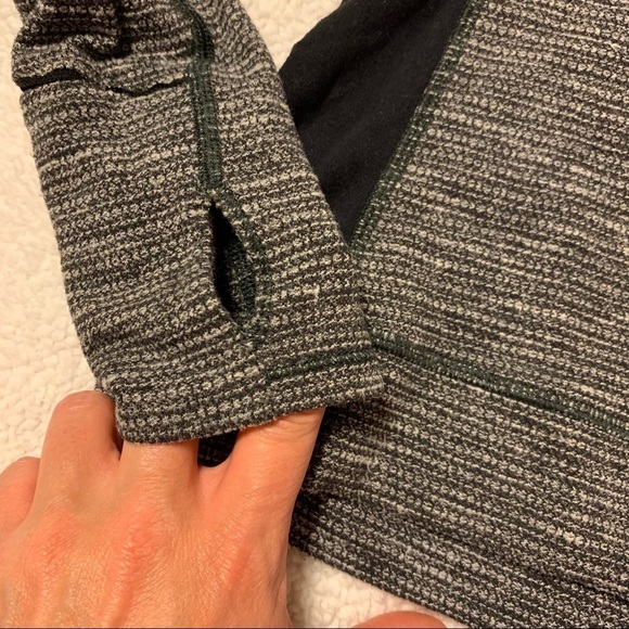 Lululemon Think Fast Long Sleeve Top Heathered Black Grey Activewear Pullover - Picture 8 of 14